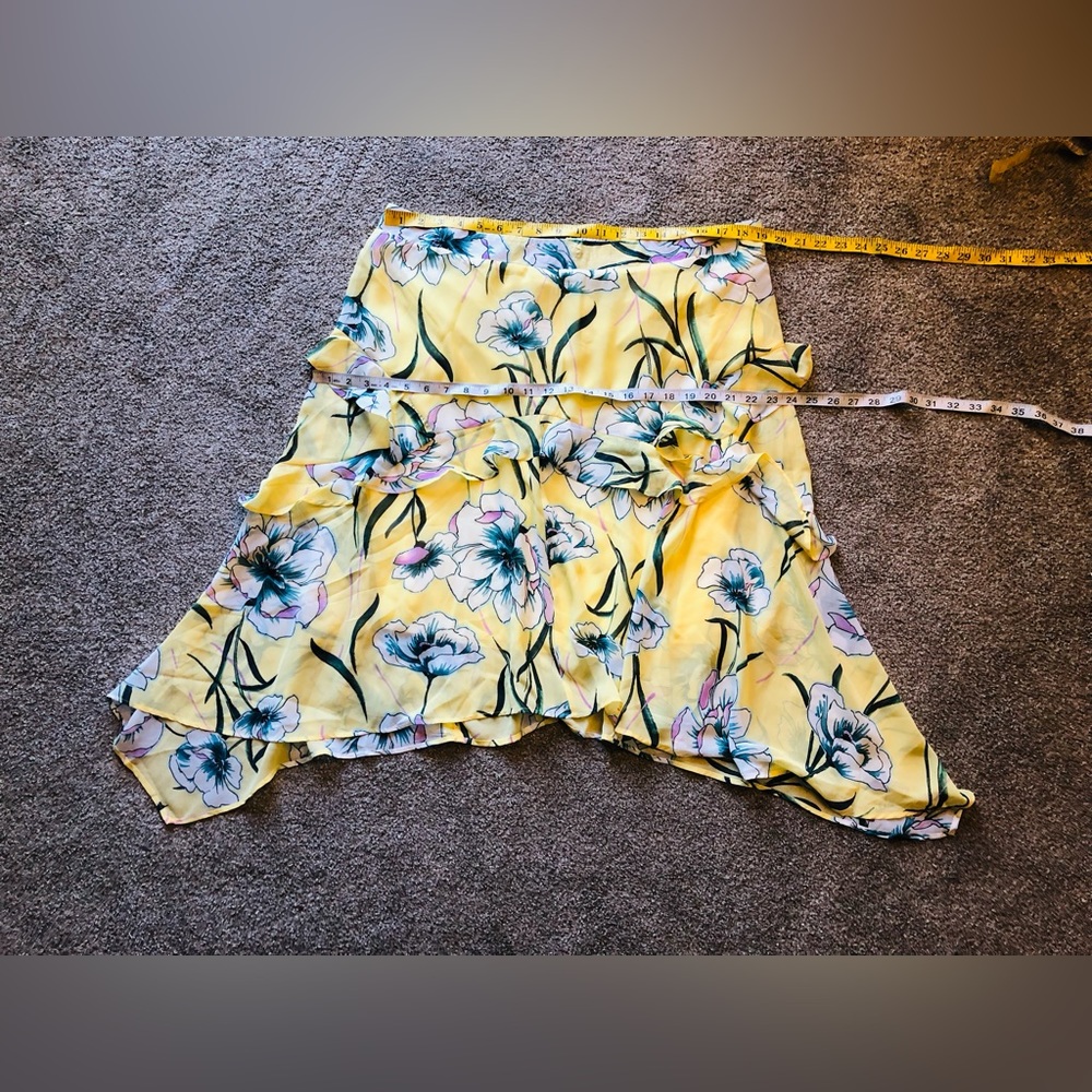 Kate & Mallory Ruffled Summer Chiffon Skirt Sz 2X 🌼Flowers Asymmetrical Bottom - Picture 4 of 11